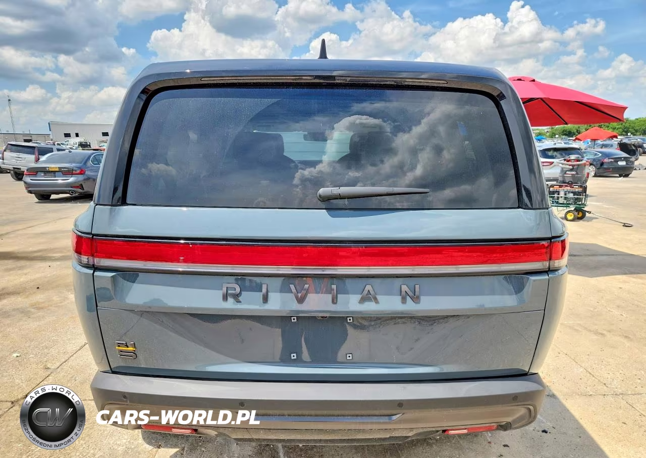 2025 Rivian R1S Premium VIN:7PDSGCBP3SN071594 - 6