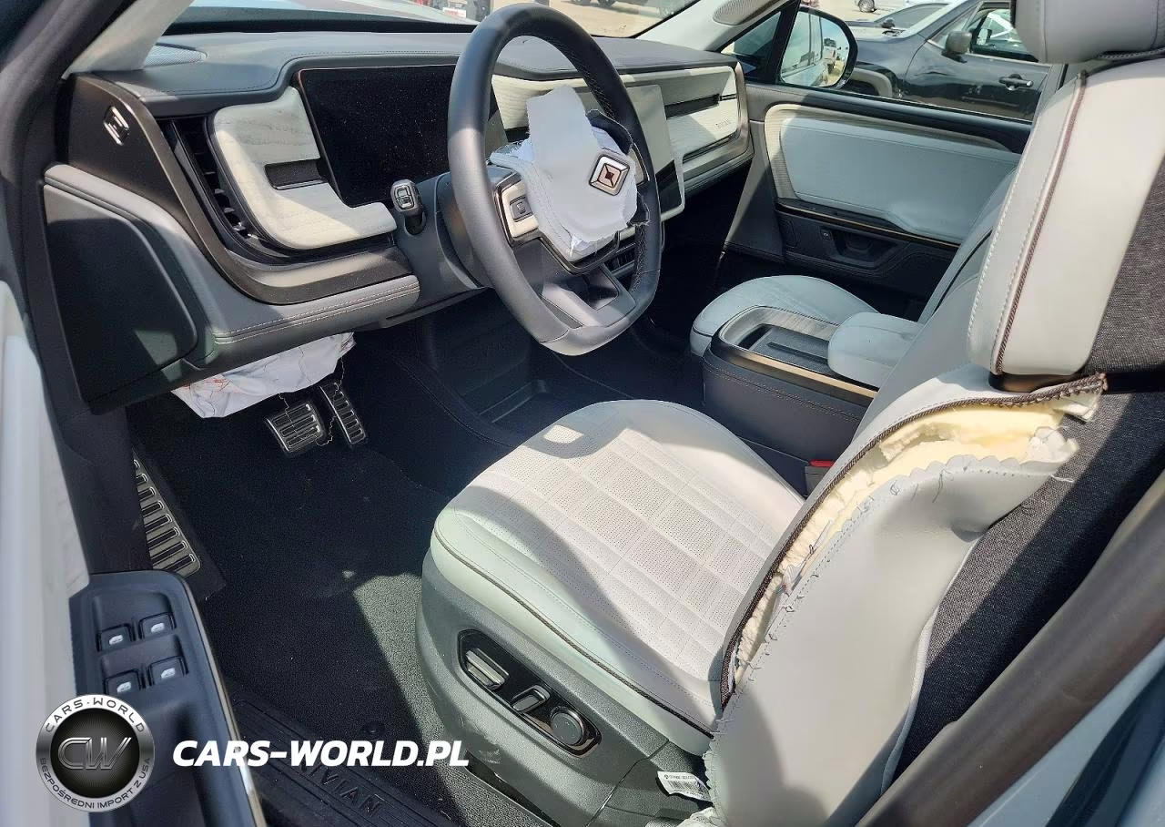 2025 Rivian R1S Premium VIN:7PDSGCBP3SN071594 - 8