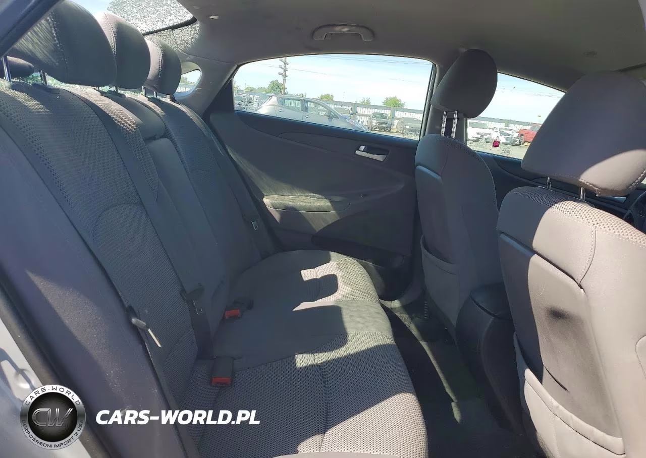 2012 Hyundai Sonata Gls VIN:5NPEB4AC2CH319598 - 10