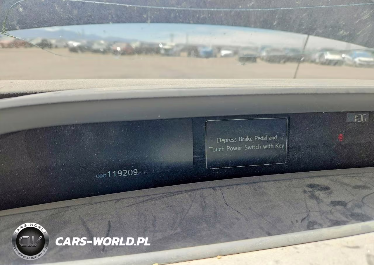 2017 Toyota Prius Two VIN:JTDKBRFU0H3552805 - 9