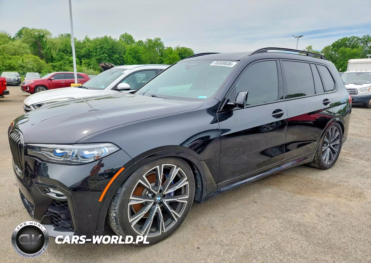 2021 BMW X7 M50I