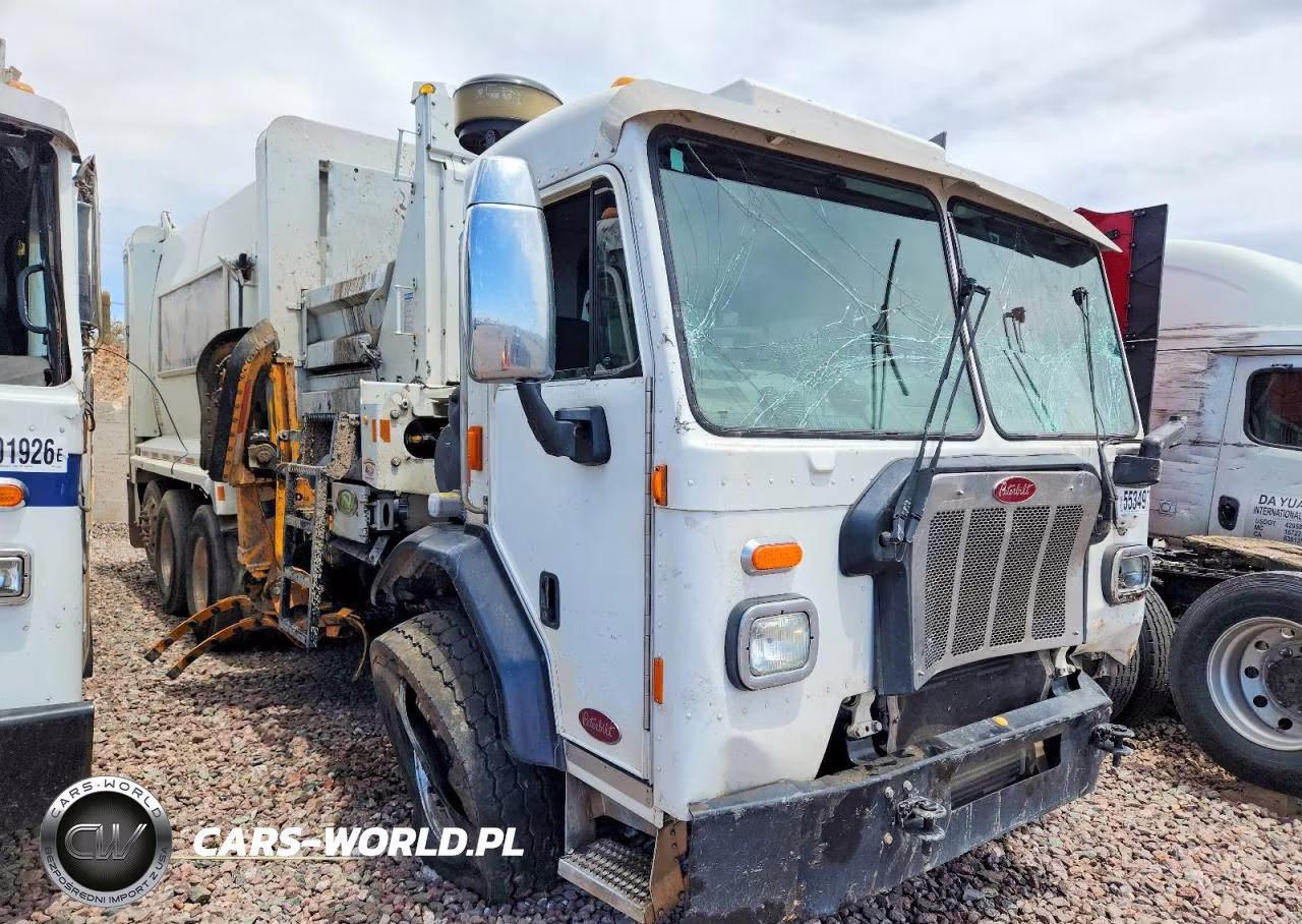 2021 Peterbilt 520