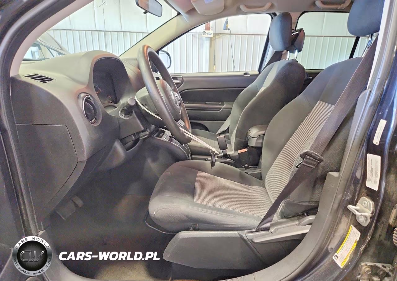 2014 Jeep Compass Sport VIN:1C4NJDBB5ED842227 - 7