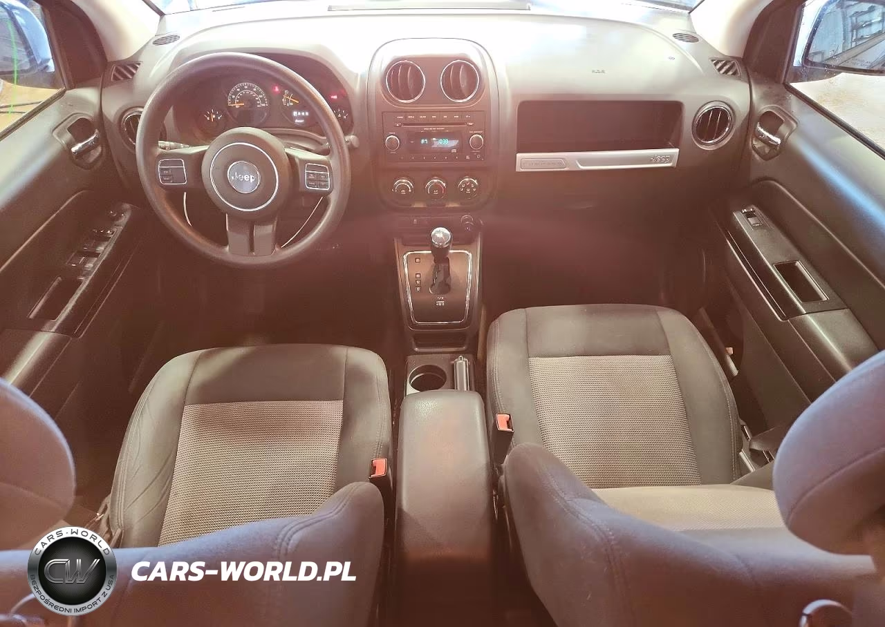 2014 Jeep Compass Sport VIN:1C4NJDBB5ED842227 - 8
