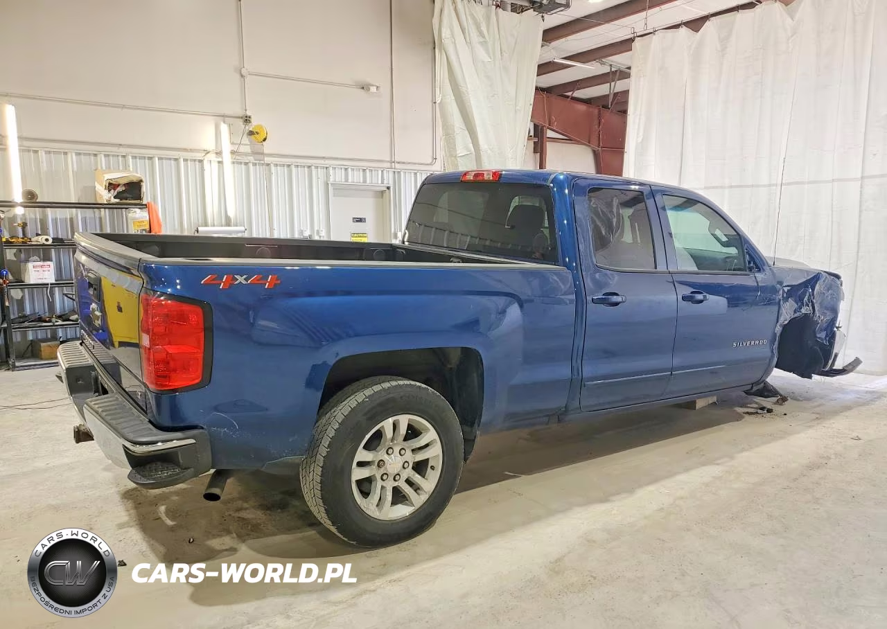 2018 Chevrolet Silverado K1500 Lt VIN:1GCVKREC6JZ195736 - 3
