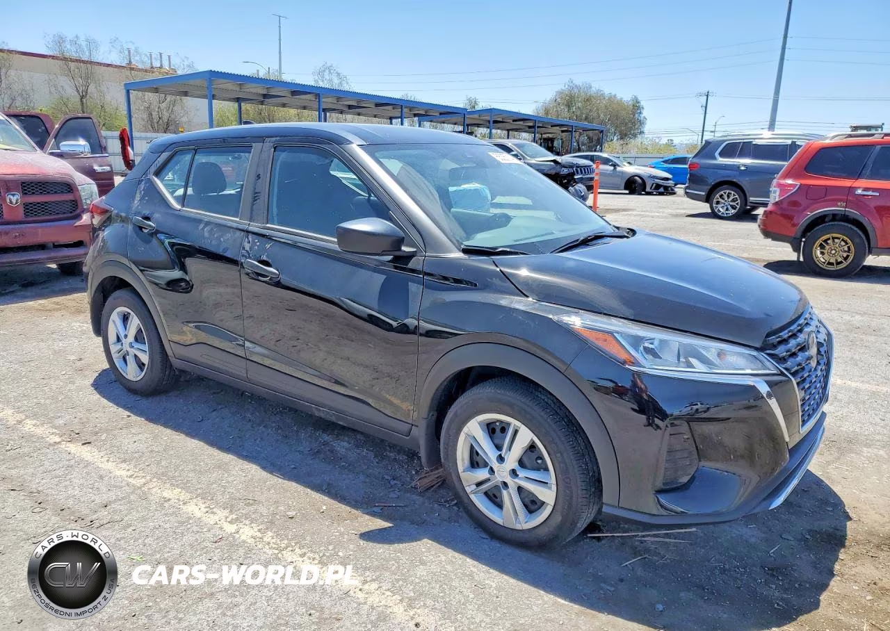 2025 Nissan Kicks Play S VIN:3N1CP5BV8SL495894 - 4