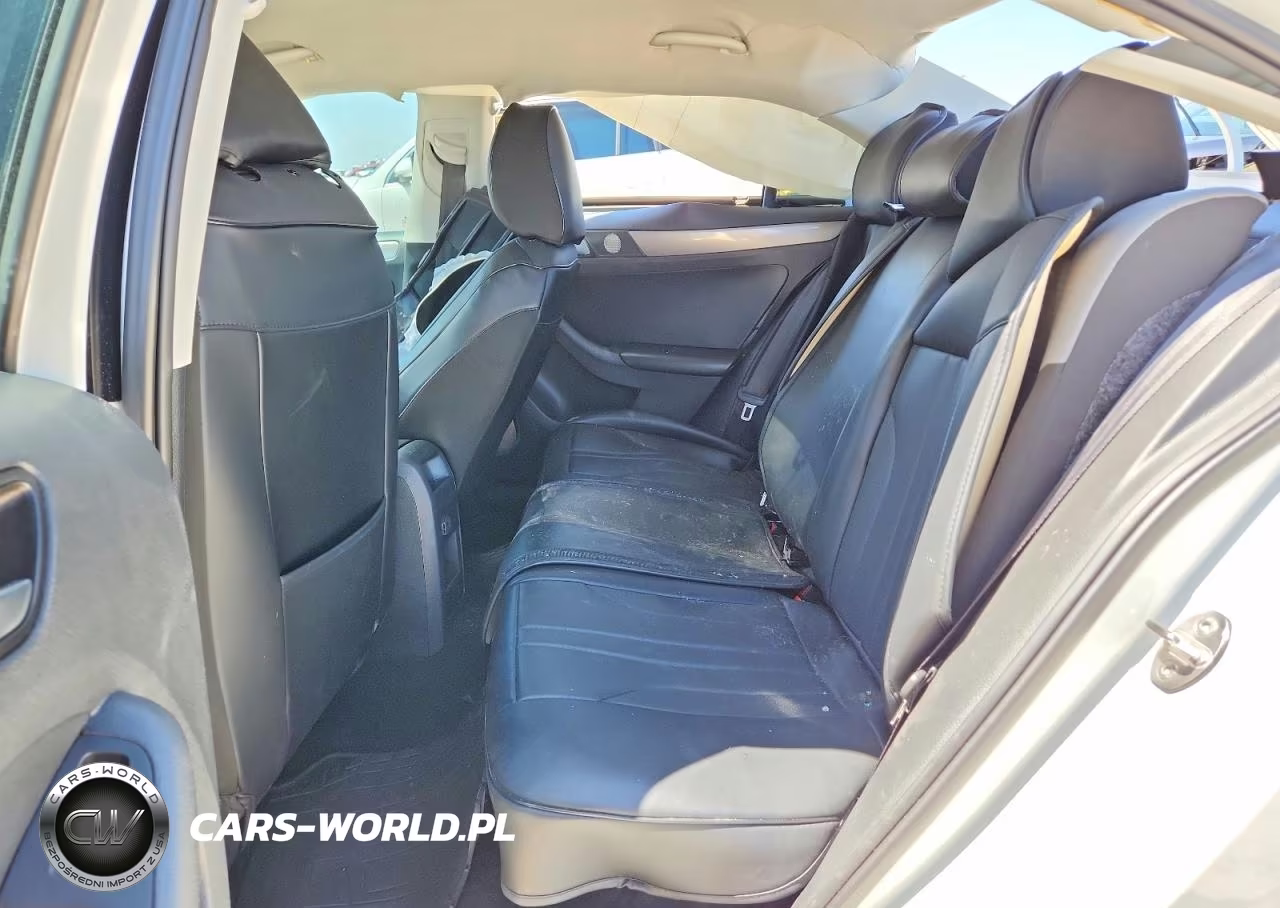 2018 Volkswagen Jetta S VIN:3VW2B7AJ1JM207687 - 10