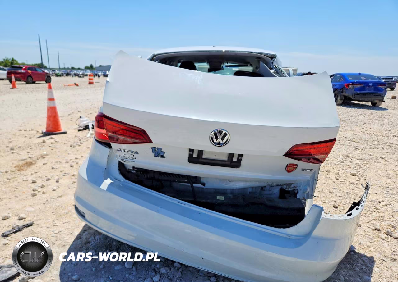 2018 Volkswagen Jetta S VIN:3VW2B7AJ1JM207687 - 6