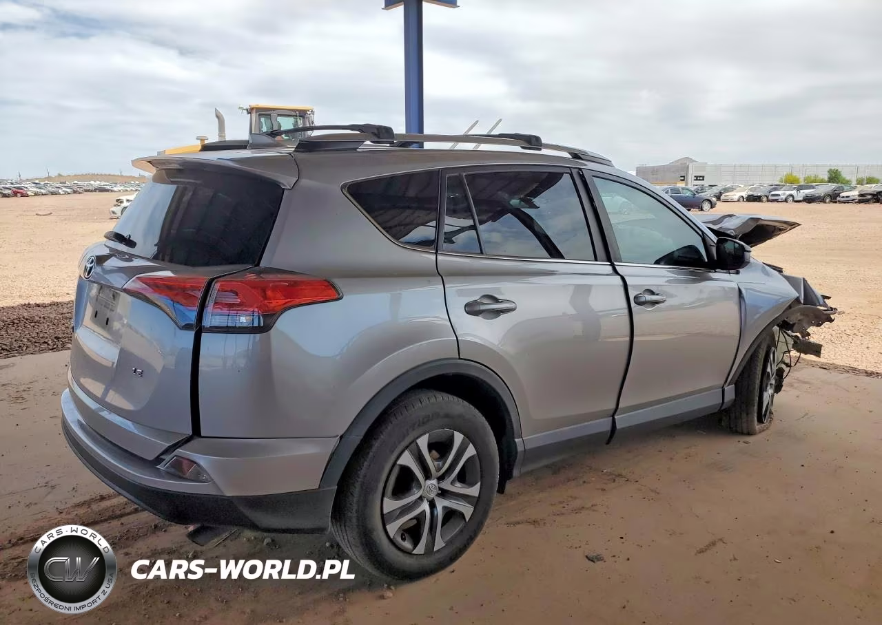 2017 Toyota Rav4 Le VIN:2T3ZFREVXHW340097 - 3