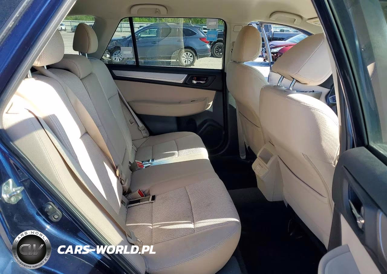 2018 Subaru Outback 2.5I Premium VIN:4S4BSAFC5J3247567 - 10