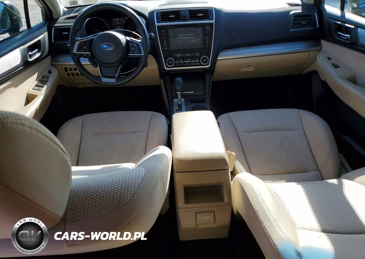 2018 Subaru Outback 2.5I Premium VIN:4S4BSAFC5J3247567 - 8