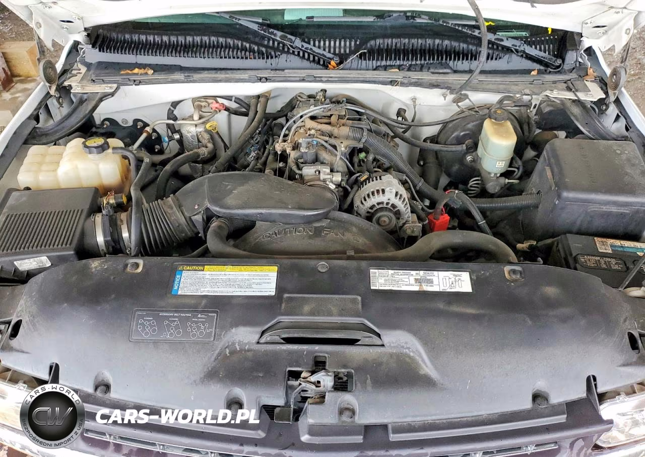 2000 Chevrolet Silverado C1500 VIN:1GCEC19T9YZ119057 - 11