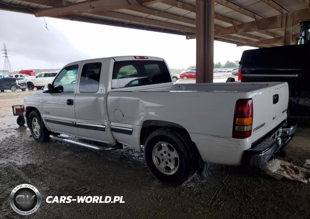2000 Chevrolet Silverado C1500 VIN:1GCEC19T9YZ119057 - 2