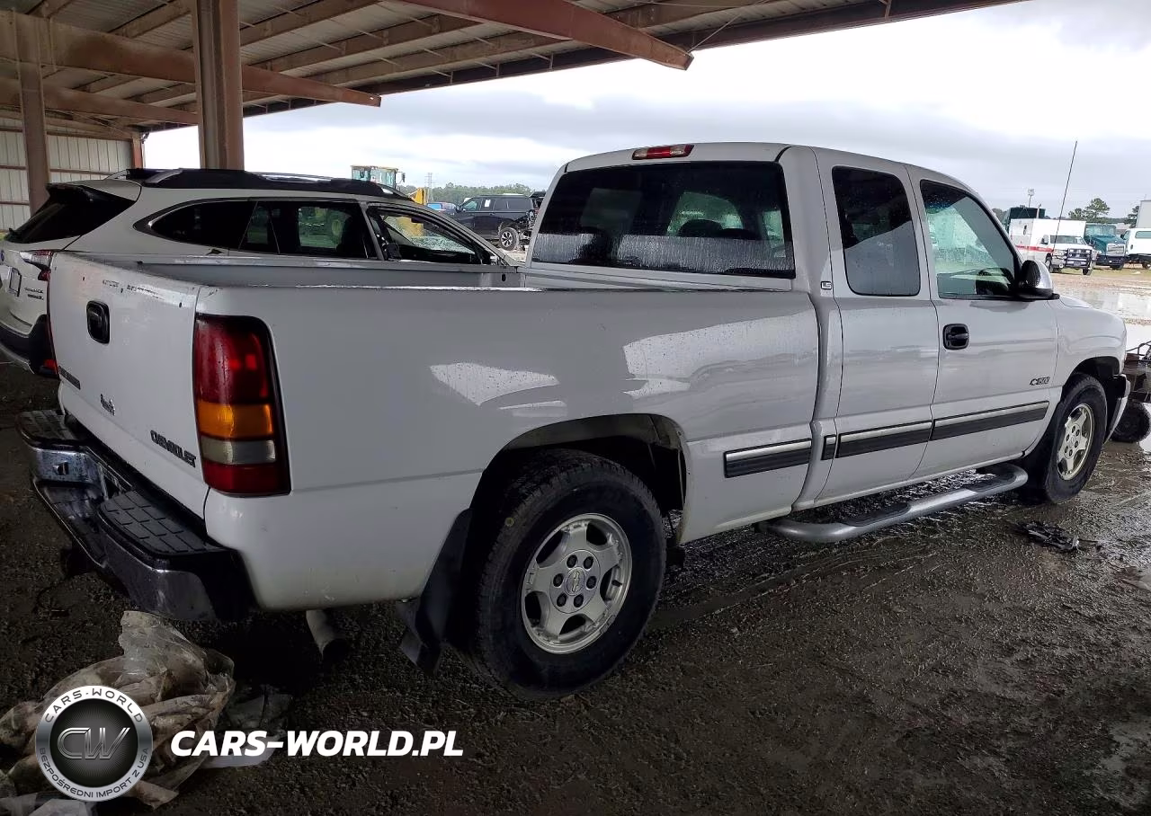 2000 Chevrolet Silverado C1500 VIN:1GCEC19T9YZ119057 - 3