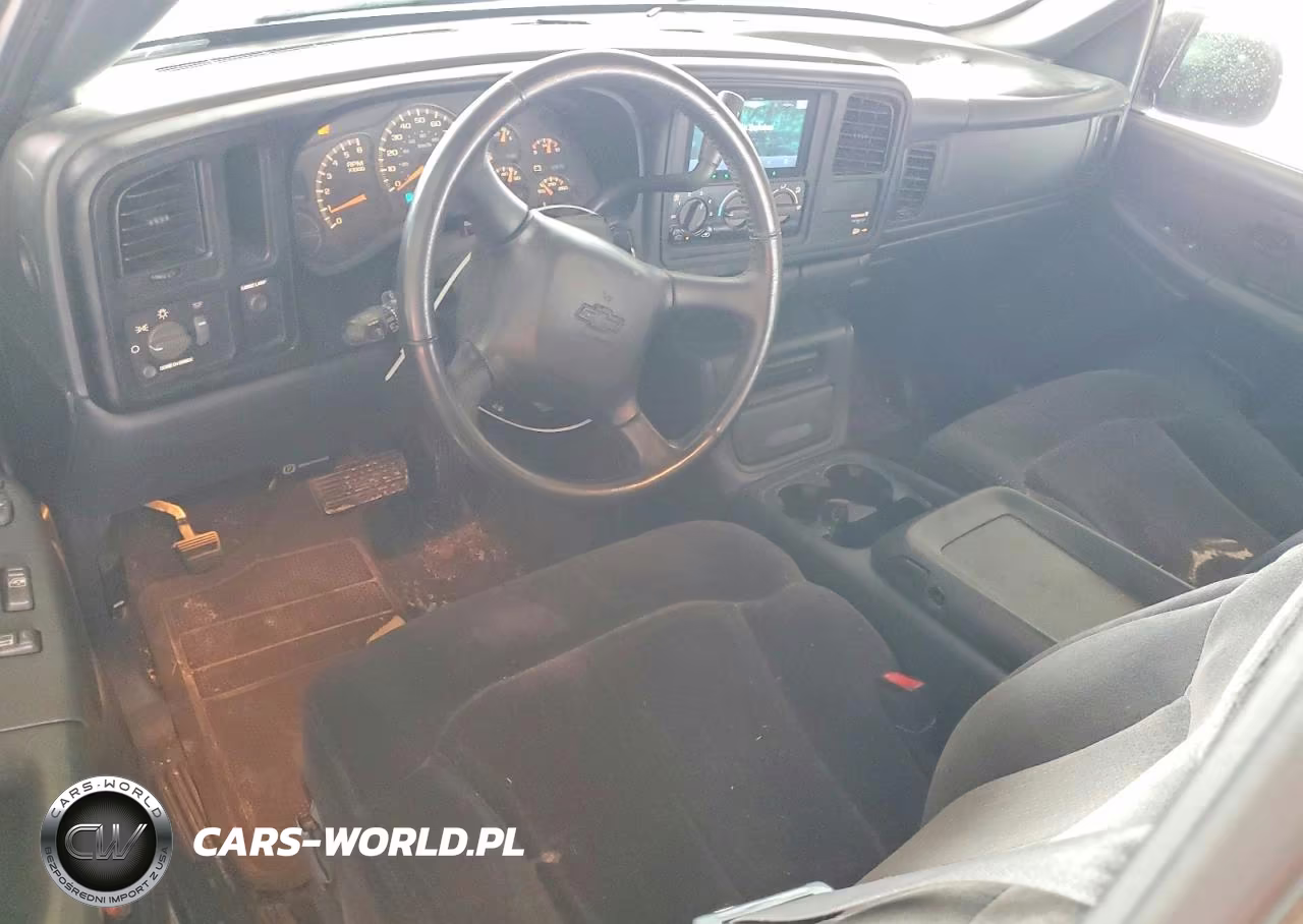 2000 Chevrolet Silverado C1500 VIN:1GCEC19T9YZ119057 - 8