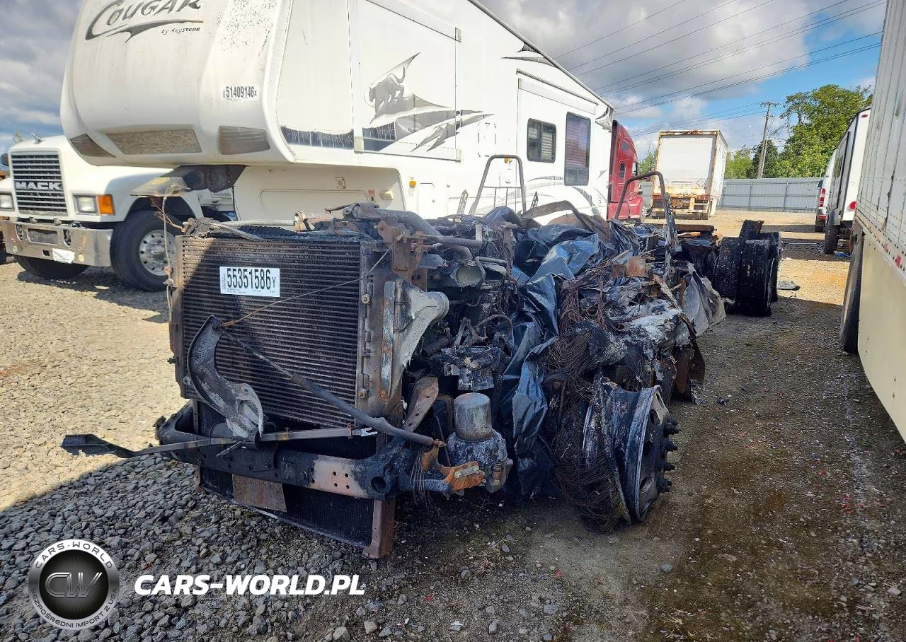 2012 Freightliner Cascadia Semi Truck VIN:1FUJGLBG9CSBJ1520 - 2