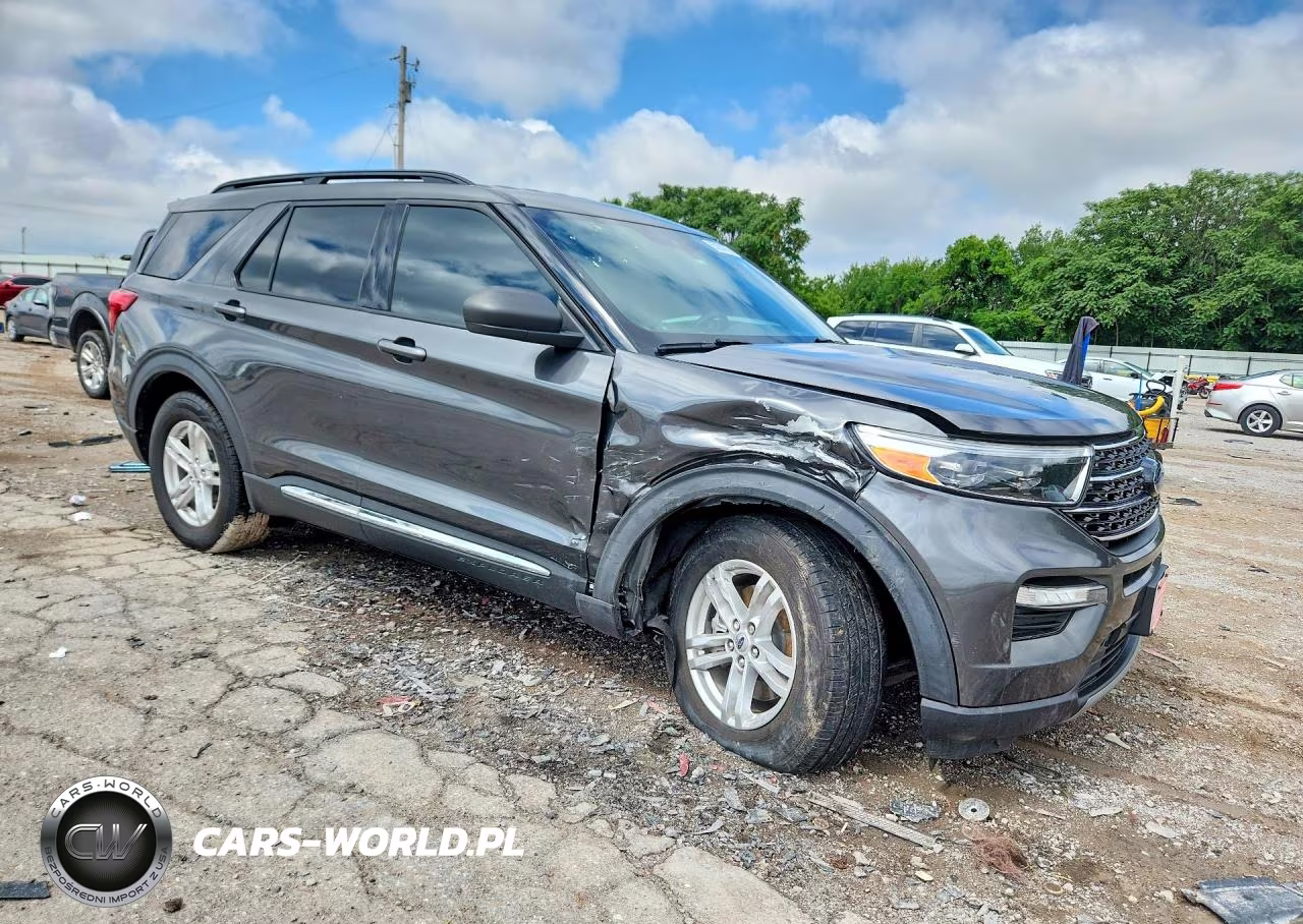 2020 Ford Explorer Xlt VIN:1FMSK8DH0LGB94697 - 4