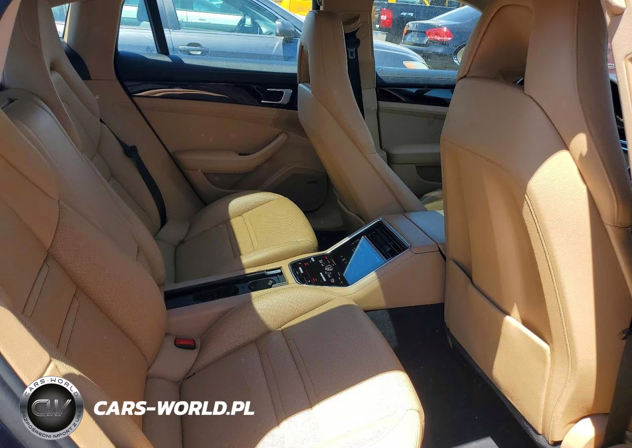 2018 Porsche Panamera 4 VIN:WP0AA2A76JL107529 - 10