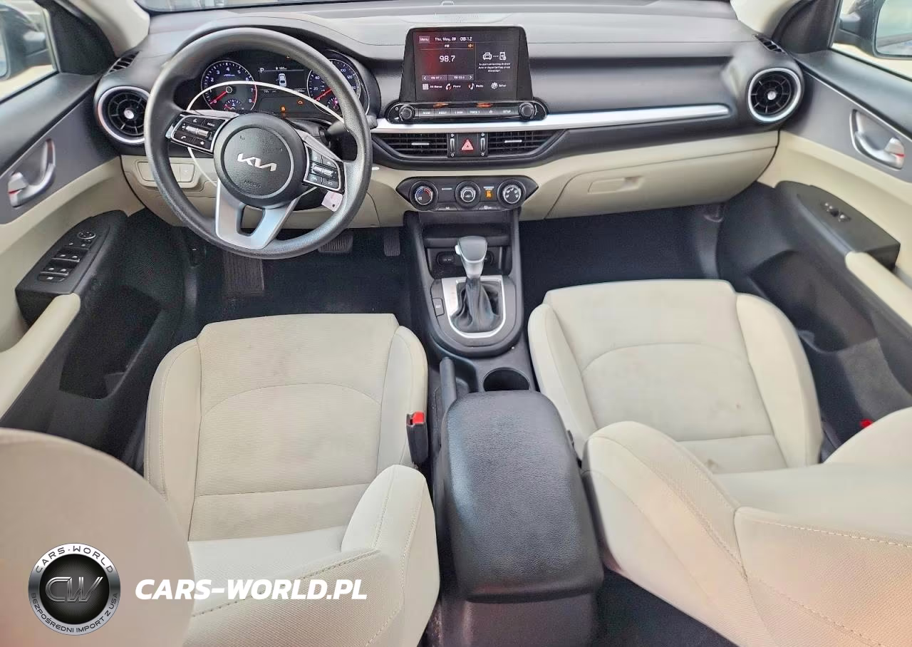2022 Kia Forte Lxs VIN:3KPF24AD5NE491712 - 8