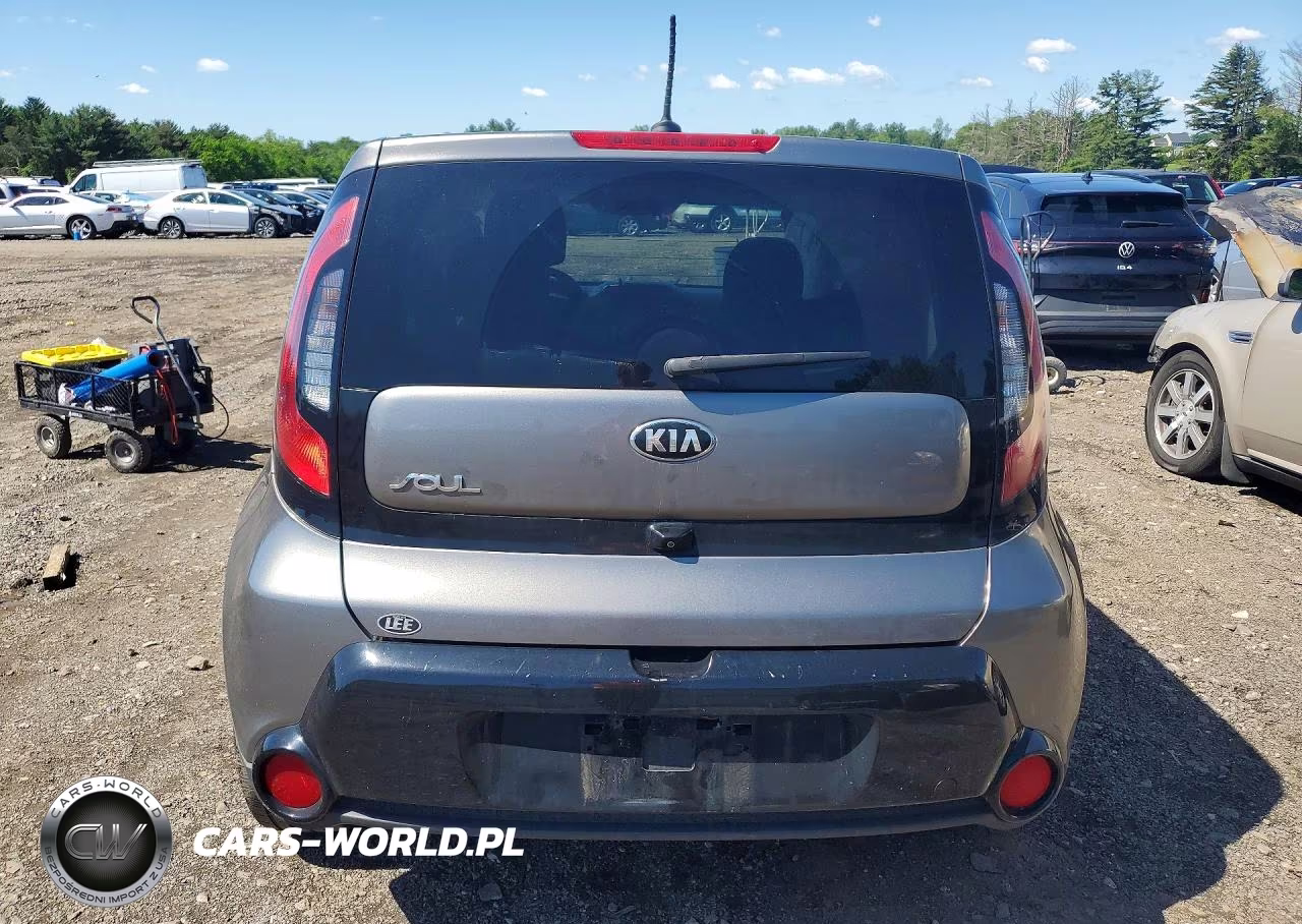 2016 Kia Soul + VIN:KNDJP3A50G7337037 - 6