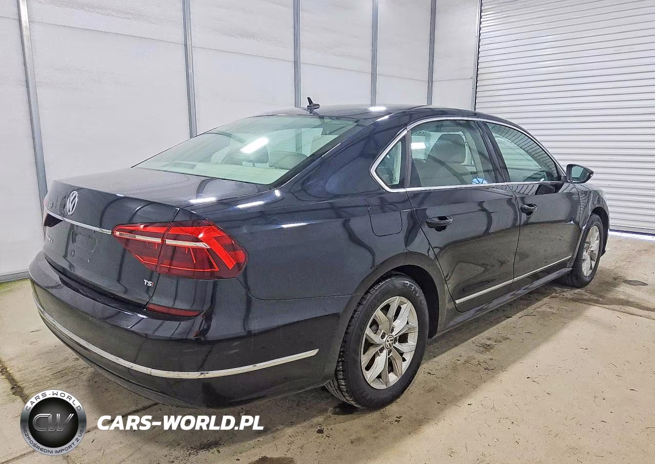 2017 Volkswagen Passat S VIN:1VWAT7A39HC083075 - 3