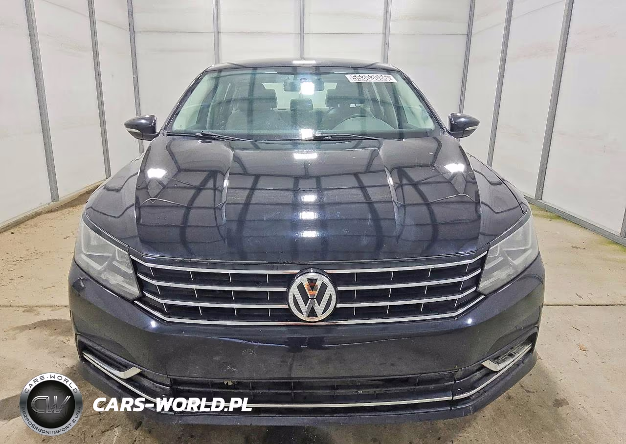 2017 Volkswagen Passat S VIN:1VWAT7A39HC083075 - 5