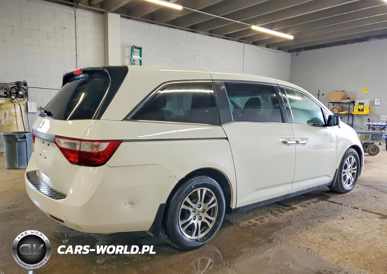 2012 Honda Odyssey Ex VIN:5FNRL5H48CB141794 - 3