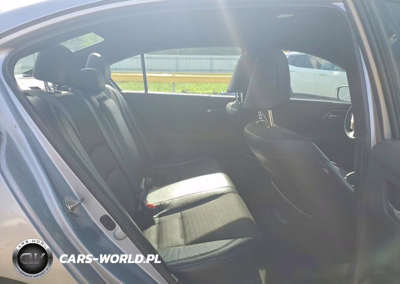 2017 Honda Accord Sport VIN:1HGCR2F52HA141516 - 10