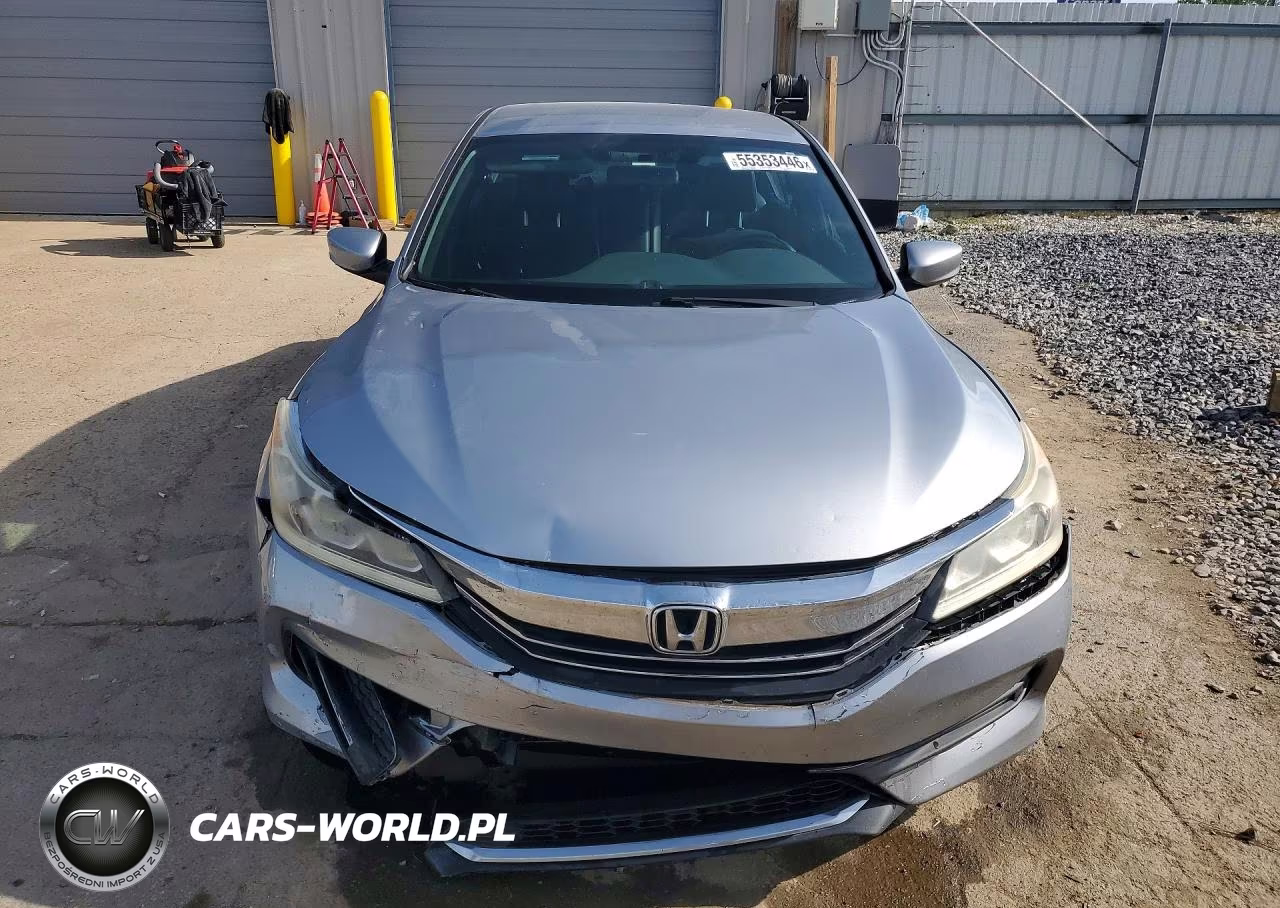 2017 Honda Accord Sport VIN:1HGCR2F52HA141516 - 5
