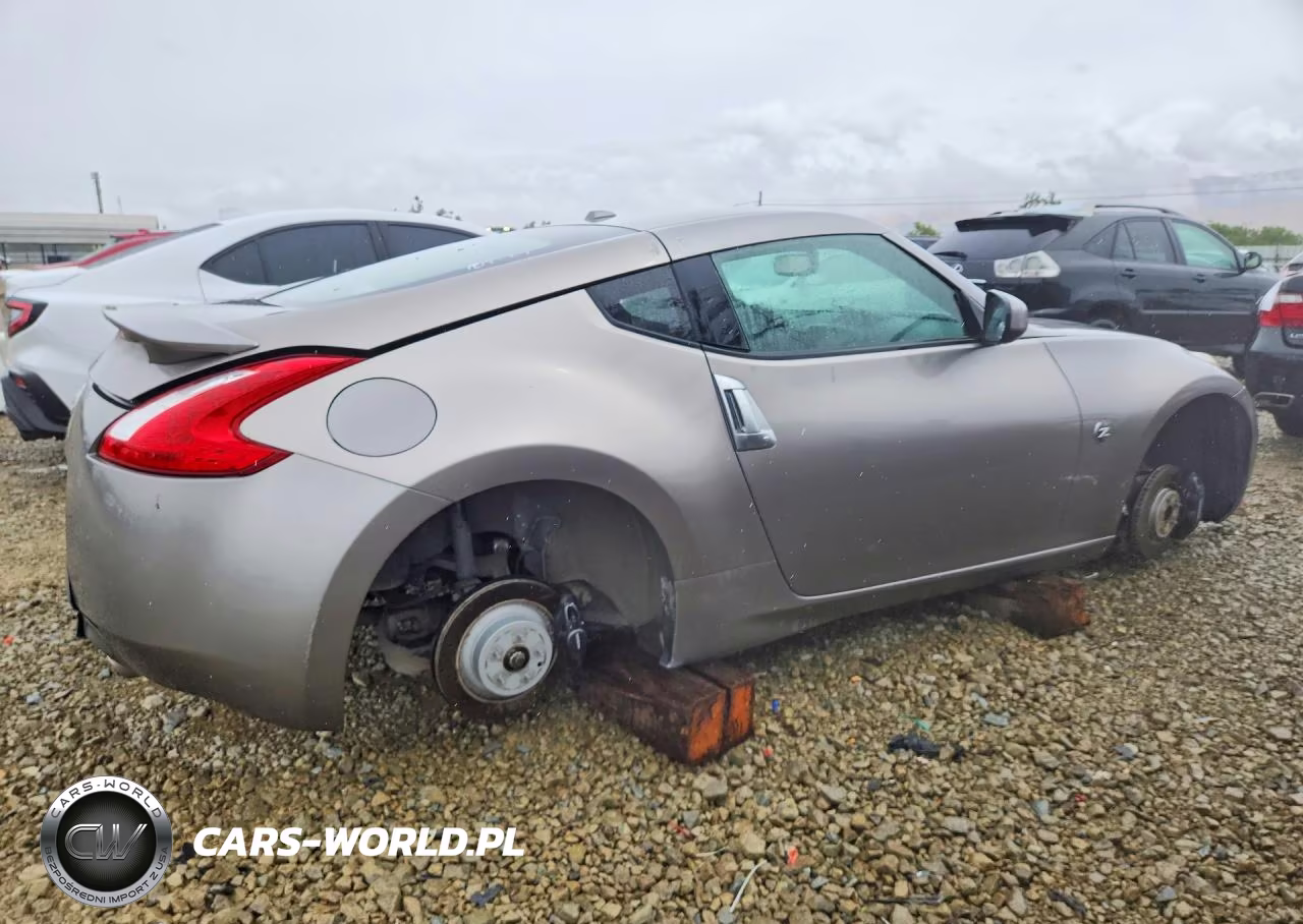 2010 Nissan 370Z Base VIN:JN1AZ4EH5AM500796 - 3
