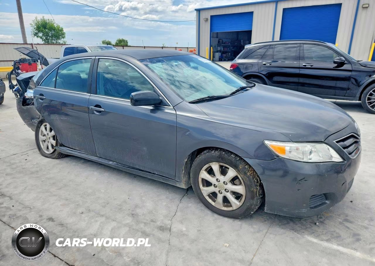 2011 Toyota Camry Le VIN:4T1BF3EK9BU200465 - 4