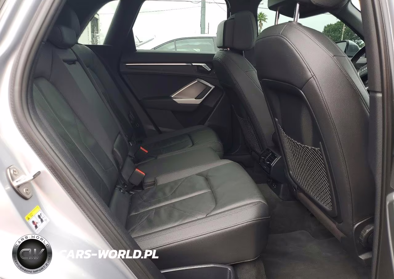 2019 Audi Q3 Premium VIN:WA1AECF31K1078383 - 11