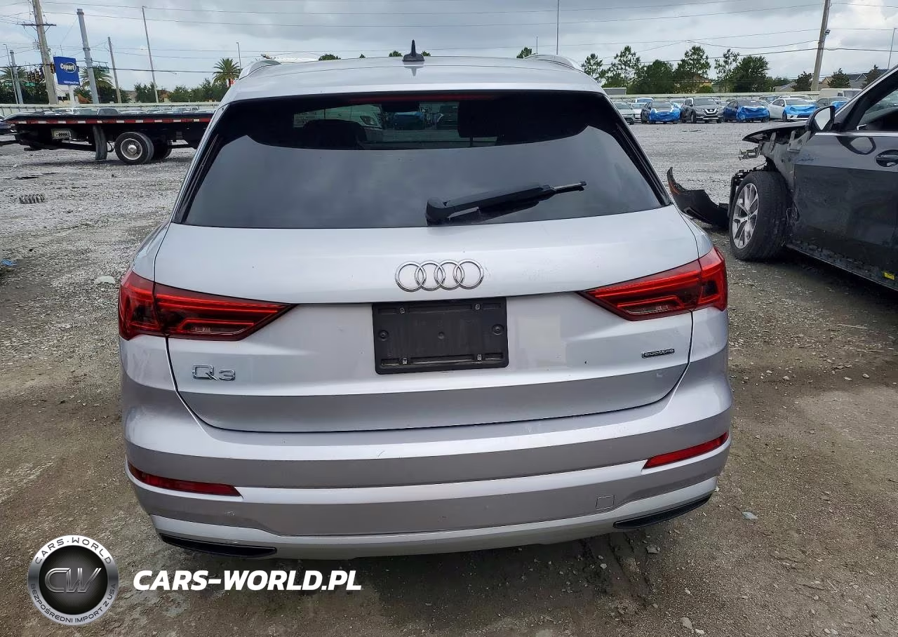 2019 Audi Q3 Premium VIN:WA1AECF31K1078383 - 6
