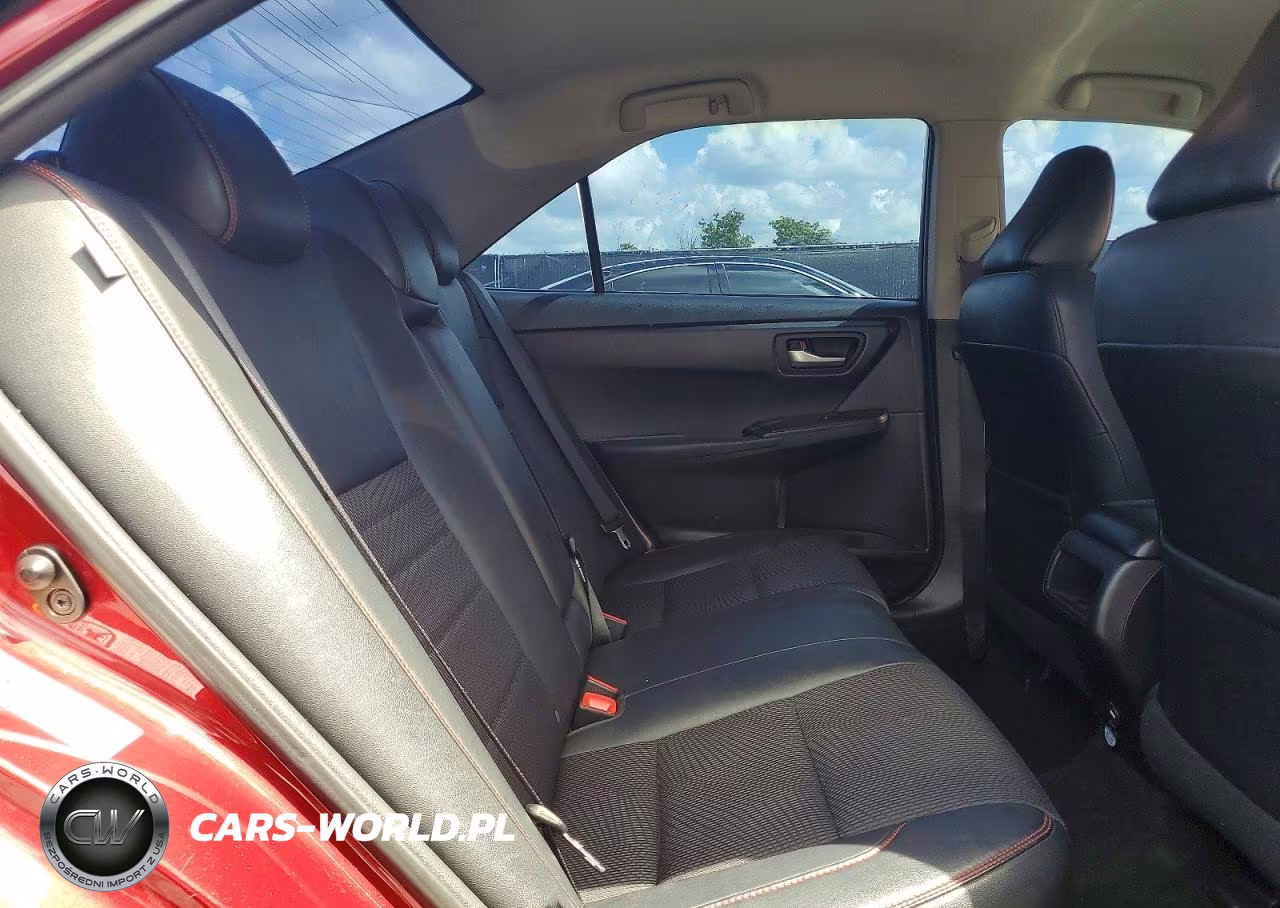 2017 Toyota Camry Se VIN:4T1BF1FK8HU623582 - 10