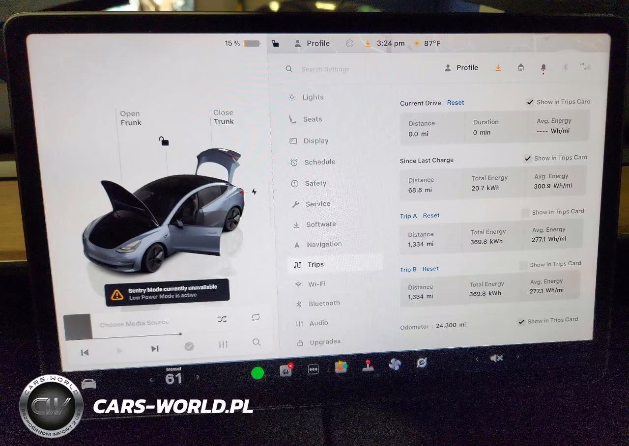 2023 Tesla Model 3 VIN:5YJ3E1EAXPF650908 - 9