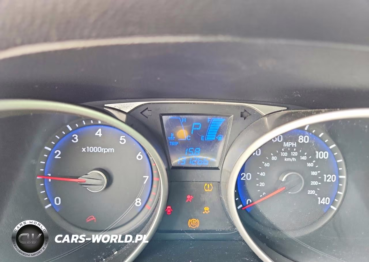 2015 Hyundai Tucson Se VIN:KM8JU3AG8FU961805 - 9