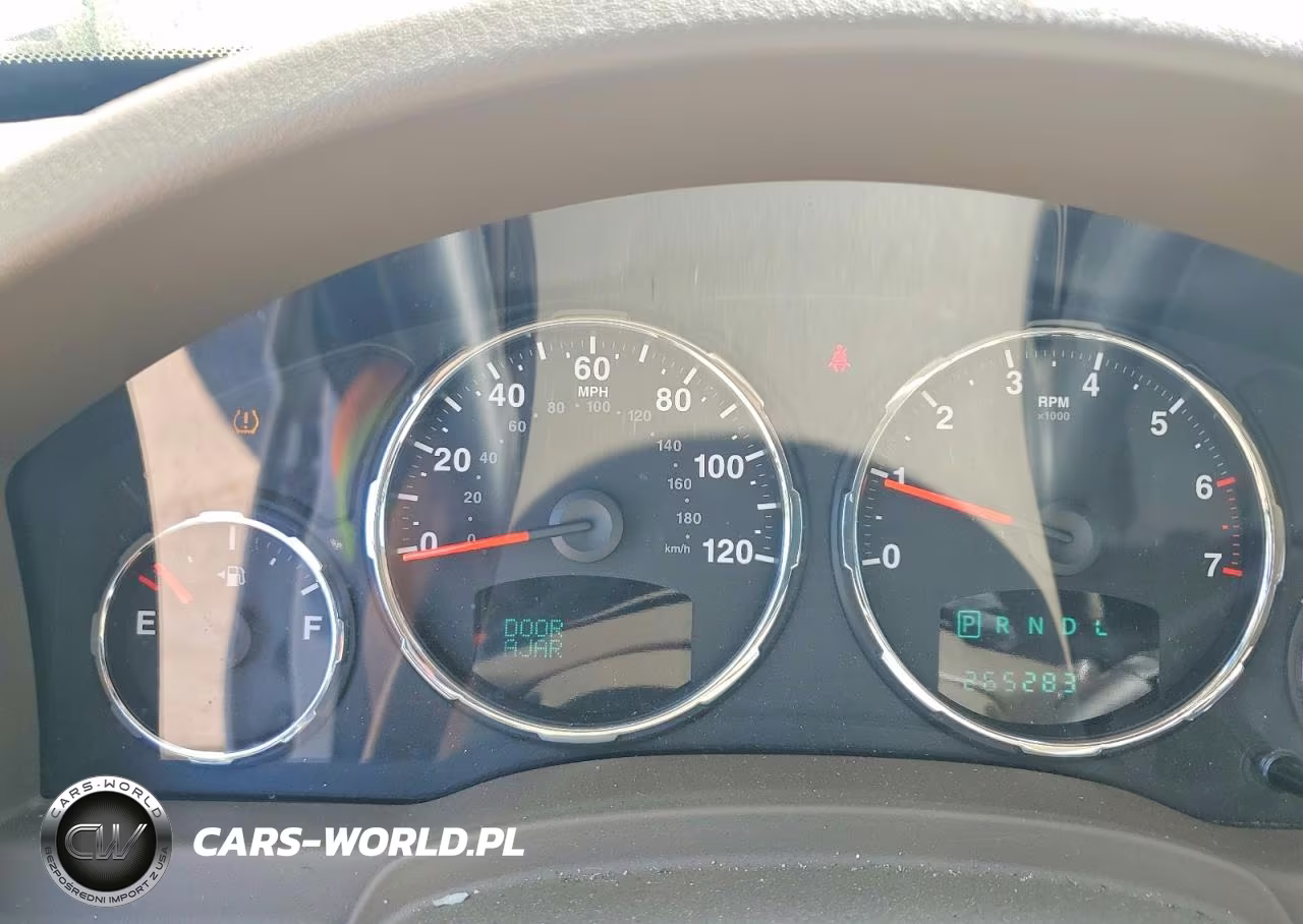 2008 Jeep Liberty Limited VIN:1J8GN58K48W266948 - 9