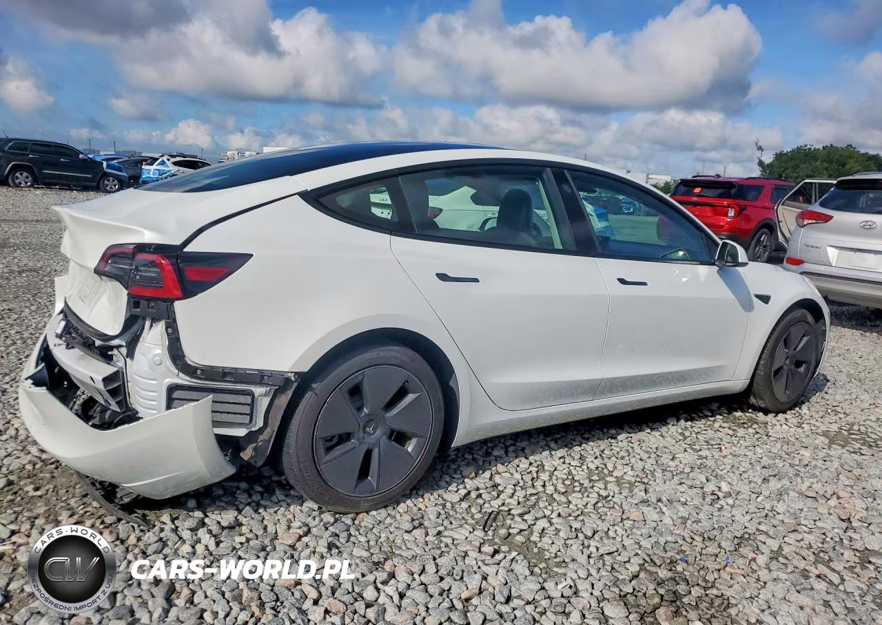 2023 Tesla Model 3 VIN:5YJ3E1EA4PF410737 - 3