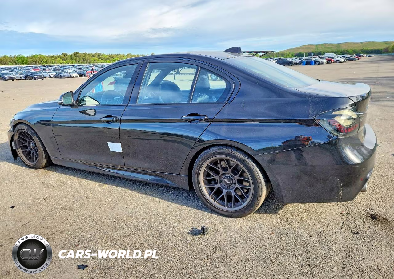 2018 BMW 340 Xi VIN:WBA8B7G54JNV11011 - 2
