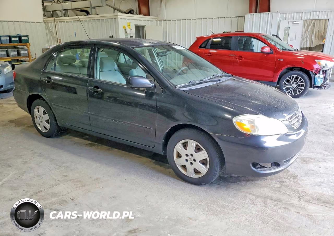 2007 Toyota Corolla Le VIN:1NXBR32E17Z882562 - 4