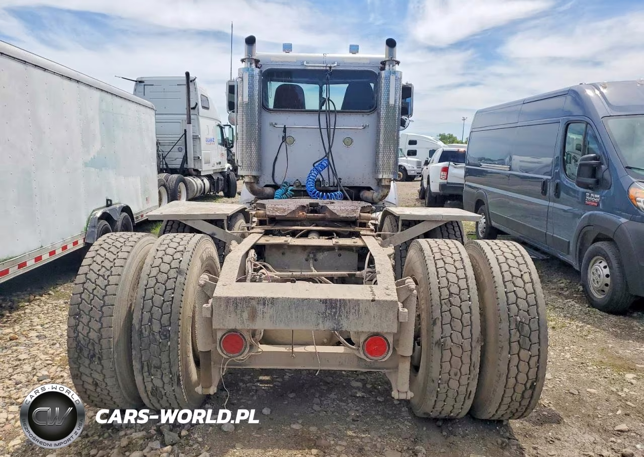 2004 Peterbilt 378 Semi Truck VIN:1XPFDU9X14N824778 - 6