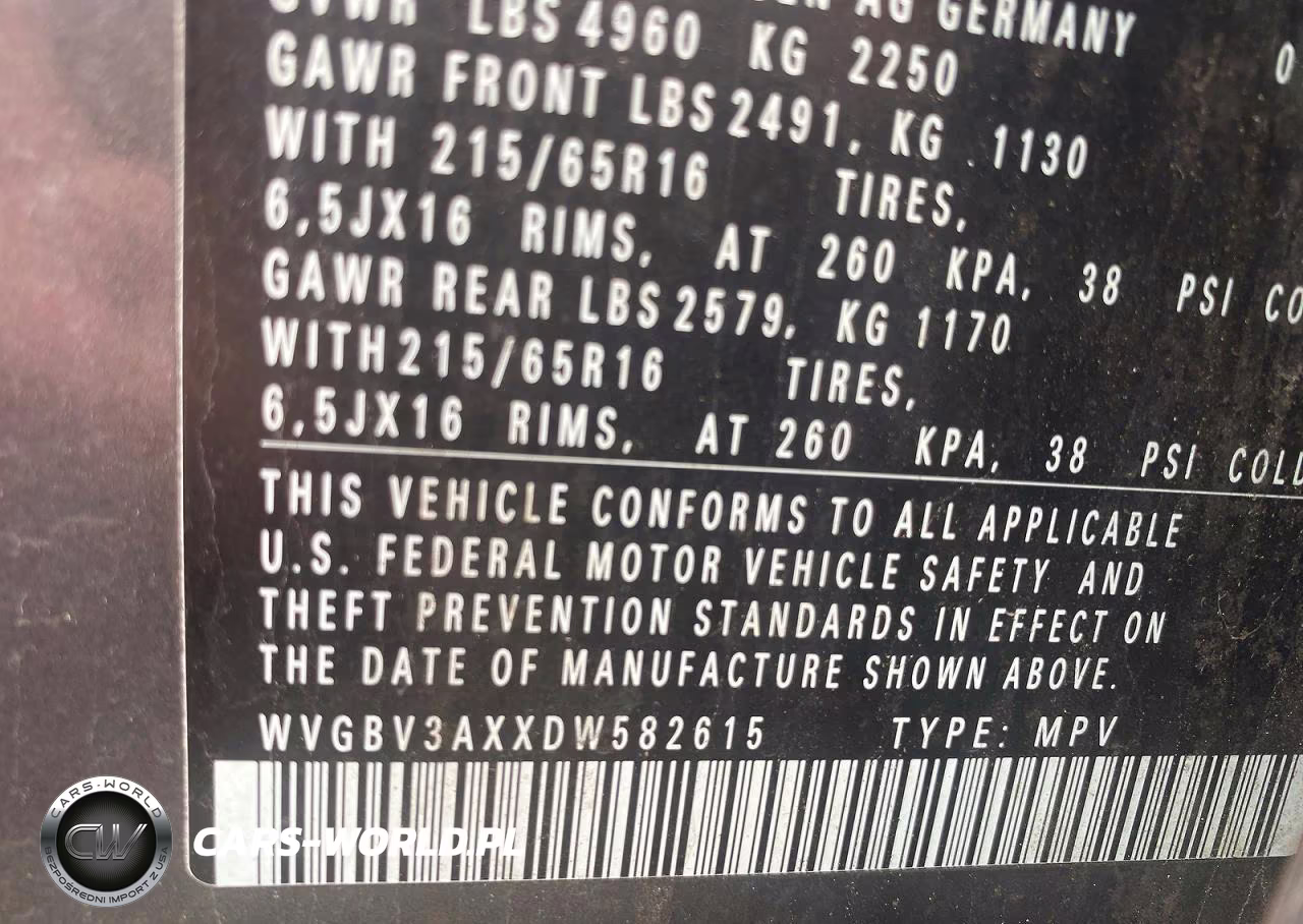 2013 Volkswagen Tiguan S VIN:WVGBV3AXXDW582615 - 10