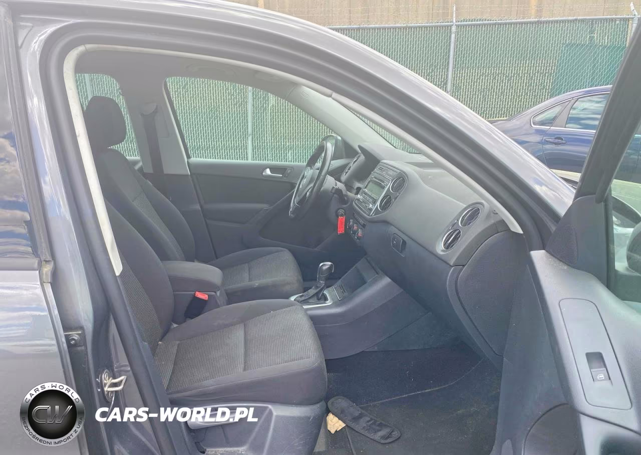 2013 Volkswagen Tiguan S VIN:WVGBV3AXXDW582615 - 5