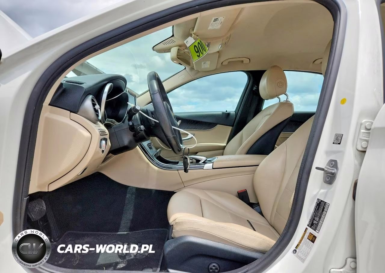 2016 Mercedes-Benz C 300 VIN:55SWF4JB8GU173999 - 7