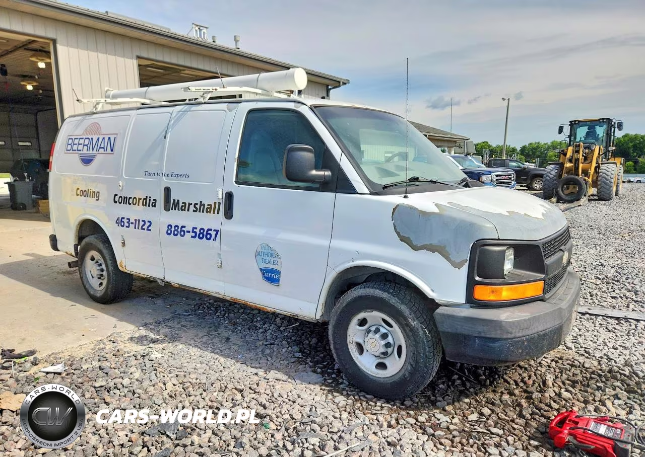 2009 Chevrolet Express G2500 VIN:1GCGG25C091108487 - 4