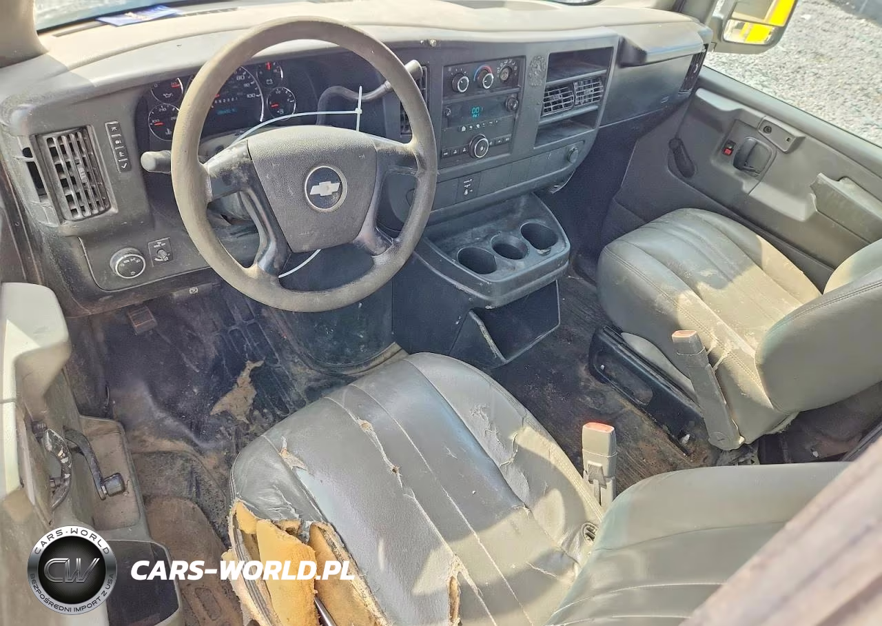 2009 Chevrolet Express G2500 VIN:1GCGG25C091108487 - 8