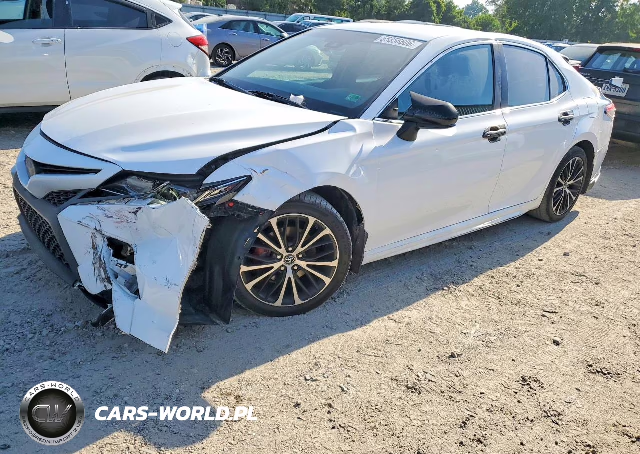 2018 Toyota Camry Se – zdjęcie 1 z 12