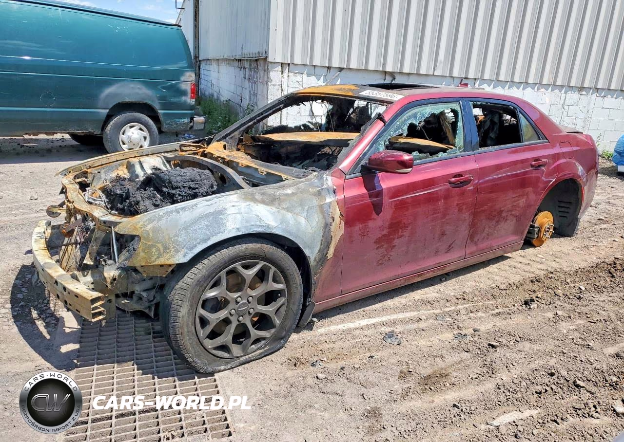 2018 Chrysler 300 S – zdjęcie 1 z 12