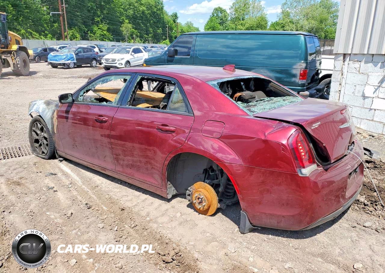 2018 Chrysler 300 S VIN:2C3CCAGG7JH331057 - 2