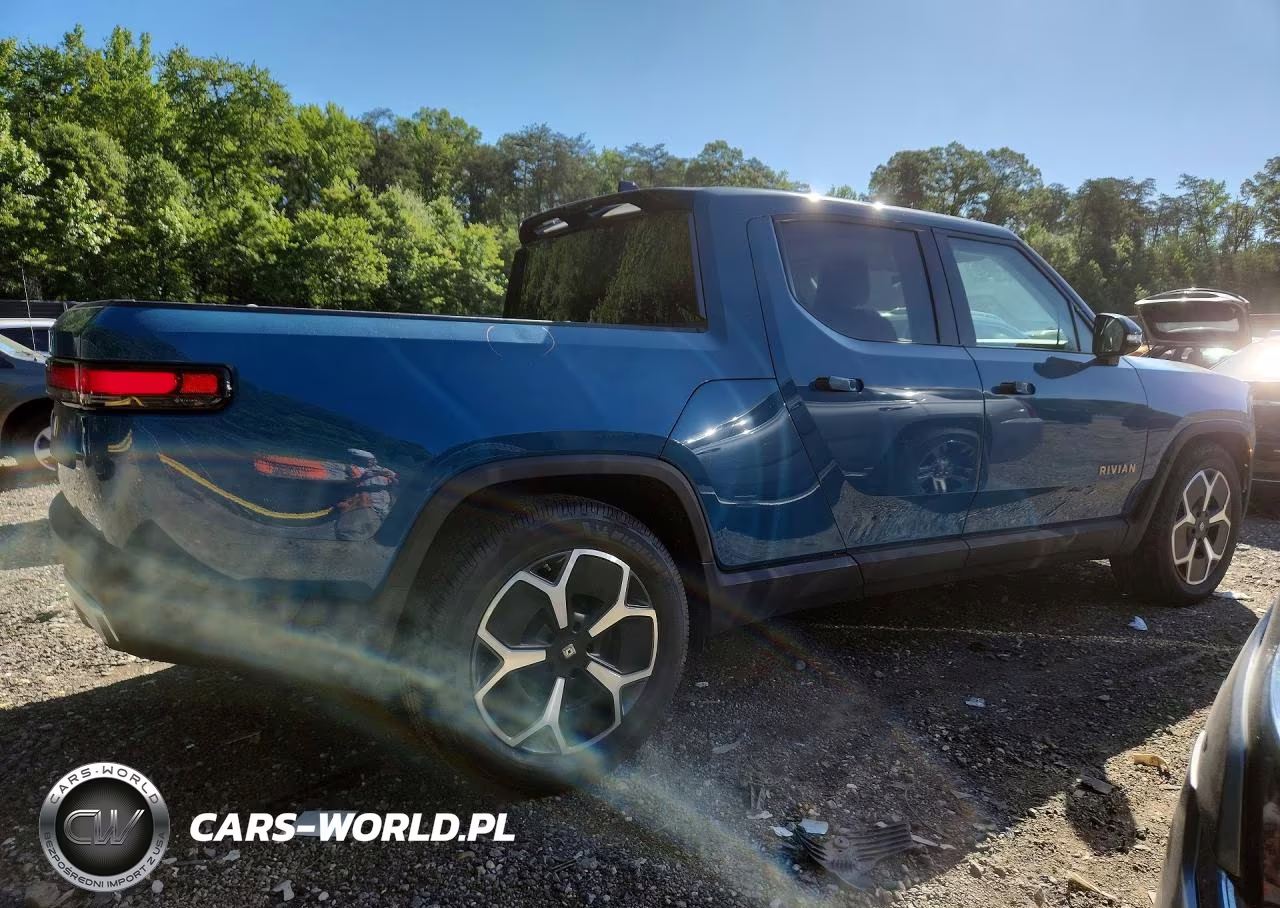 2022 Rivian R1T Adventure VIN:7FCTGAAA6NN014186 - 3